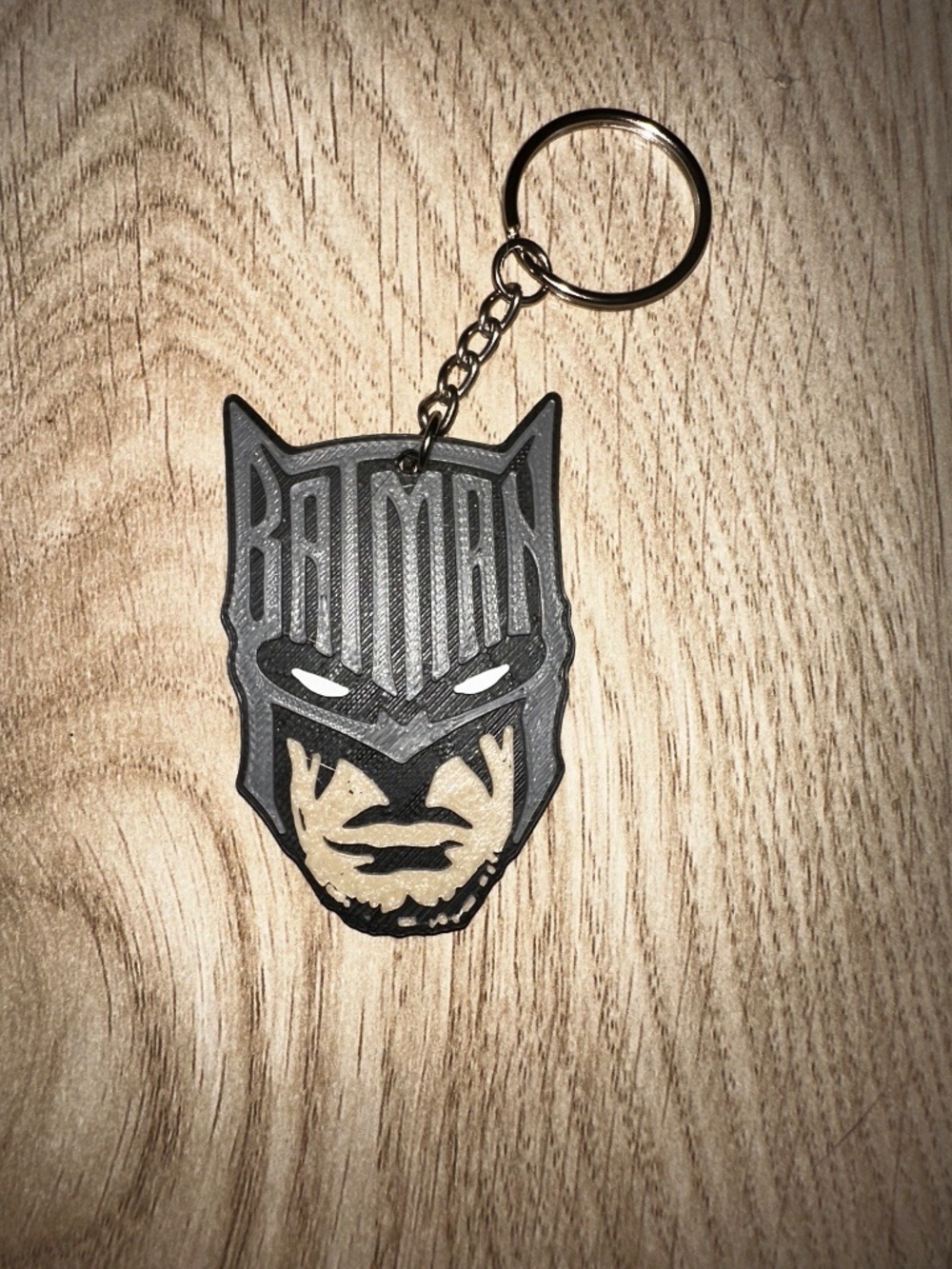 Dark Cowled Vigilante Mask Keychain – 3D Printed Night Crusader Key Ring